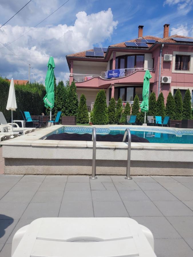Poseidon Apartment Ni Exterior foto